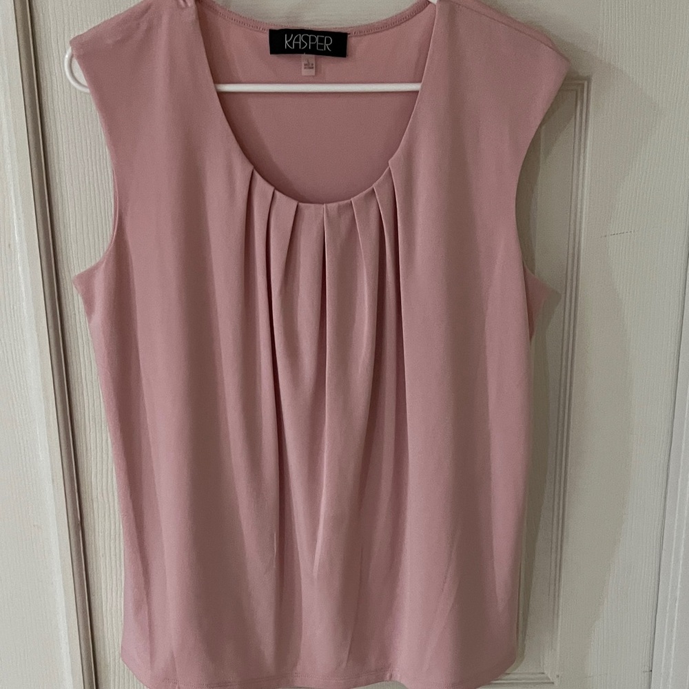 Kasper Women's Blush Sleeveless Top